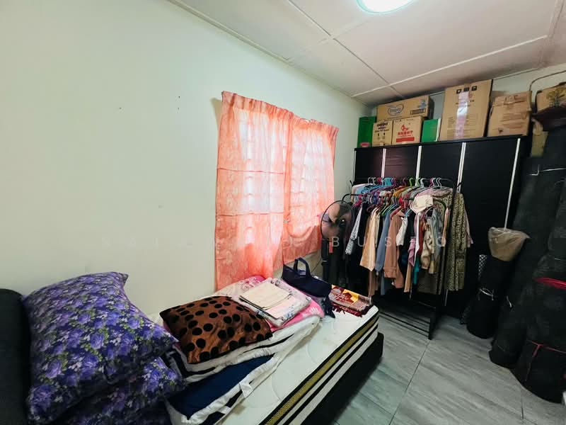 2-storey Terraced House for Sale in Usj 1 (Subang Jaya) - Salawati Busro - Bedroom - PropertyGuru.com.my