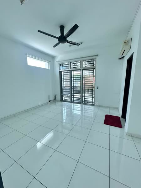 2-storey Terraced House for Rent in Bukit Indah (Iskandar Puteri (Nusajaya)) - Kai Jing - Living Room - PropertyGuru.com.my