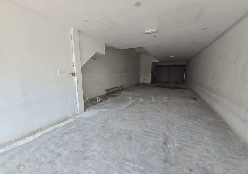 Shop for Sale in Kuala Kangsar (Perak) - Gary Tang - Interior - PropertyGuru.com.my