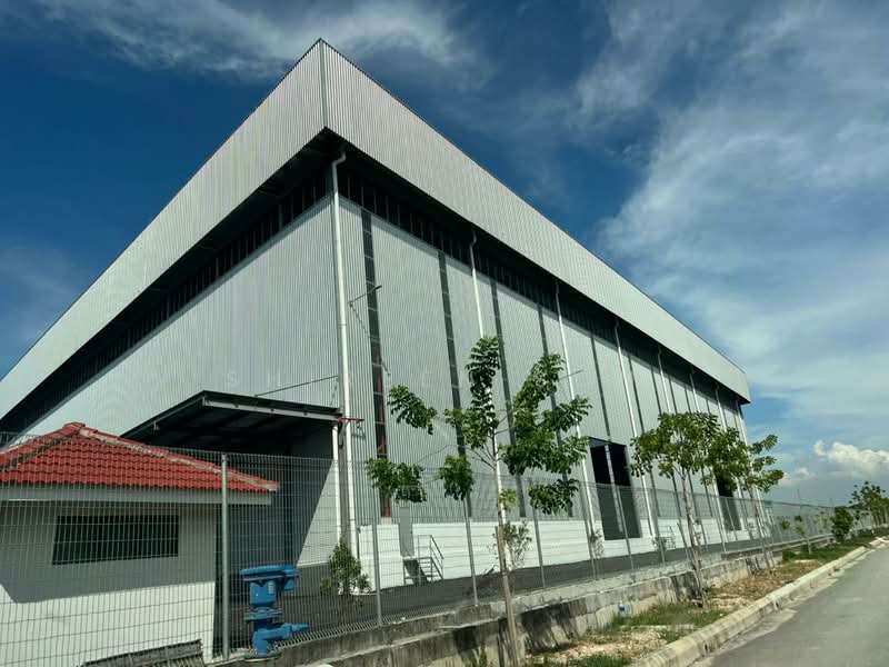 Warehouse for Rent in North Port (Pelabuhan Utara) (Port Klang (Pelabuhan Klang)) - Shireen Soh - Exterior - PropertyGuru.com.my