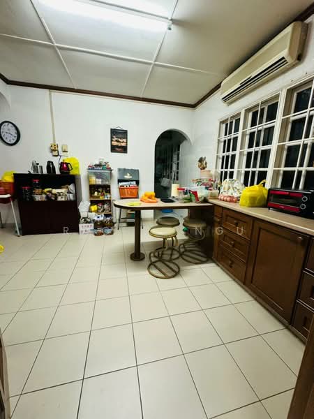 2-storey Terraced House for Sale in Taman Tun Dr Ismail (Kuala Lumpur) - Rachel Ngu - Kitchen - PropertyGuru.com.my