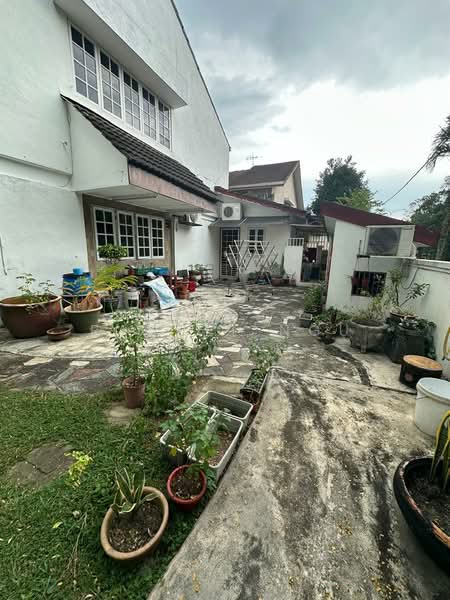 2-storey Terraced House for Sale in Taman Tun Dr Ismail (Kuala Lumpur) - Rachel Ngu - Exterior - PropertyGuru.com.my