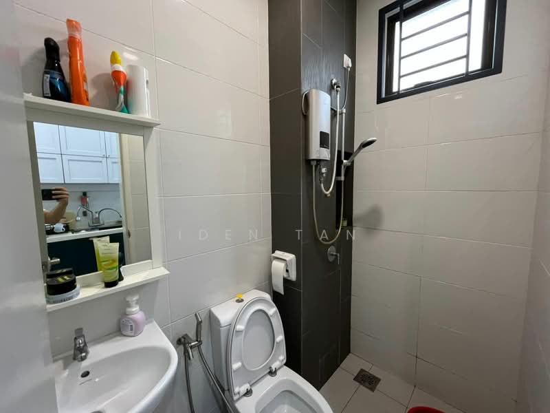 2-storey Terraced House for Sale in Setia Tropika (Johor Bahru) - Iden Tan - Bathroom - PropertyGuru.com.my