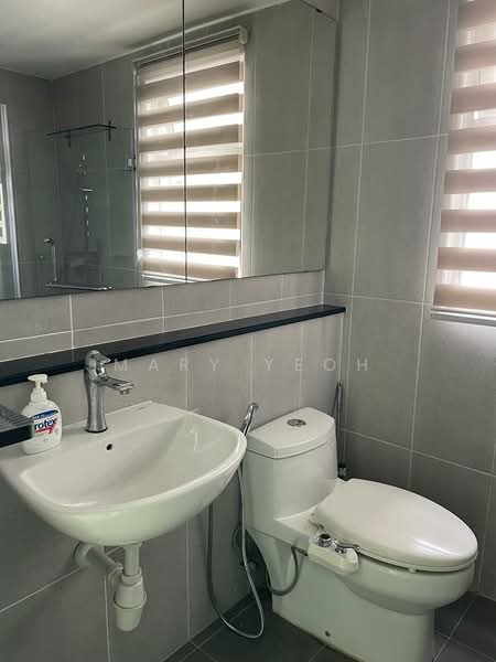 Condominium for Sale at The Tamarind - Mary Yeoh - Bathroom - PropertyGuru.com.my