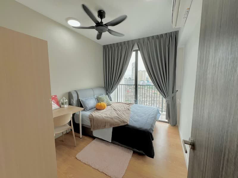 Service Residence for Rent at The New Duo @ Edumetro - Tan Wei Chuen - Bedroom - PropertyGuru.com.my