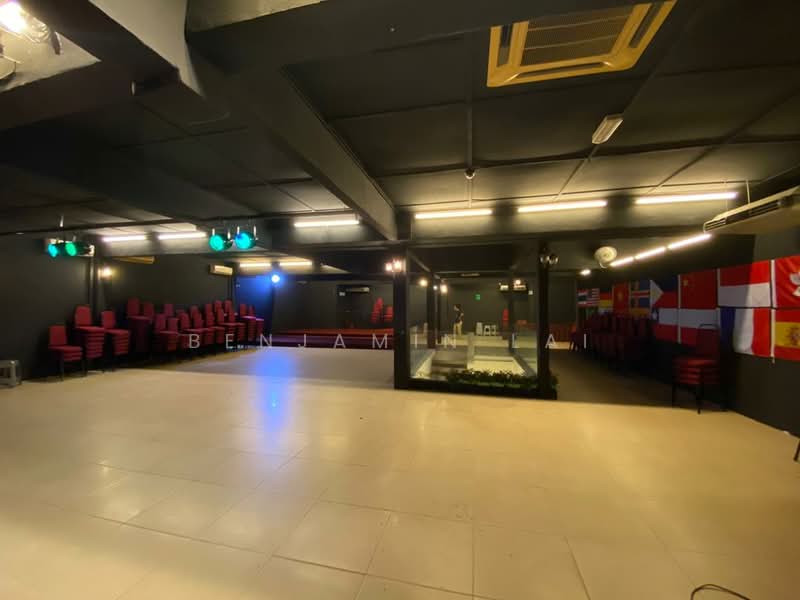 For Sale - Leboh Gopeng, Kawasan 18, Klang 2 Adjoining Shop (Corner Lot) For Sale