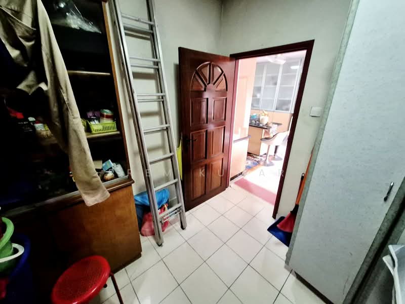 Seksyen 11 untuk Untuk Dijual - RM 2,390,000, Mac 2026 - Store Room - PropertyGuru.com.my