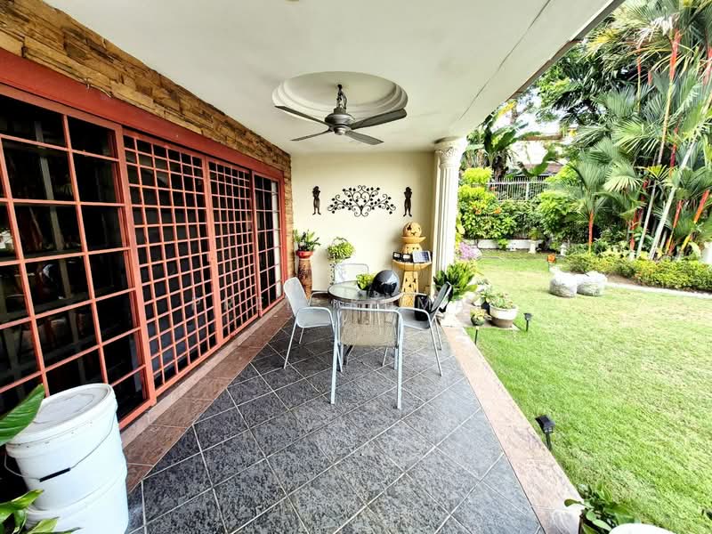 Seksyen 11 untuk Untuk Dijual - RM 2,390,000, Mac 2026 - Exterior - PropertyGuru.com.my