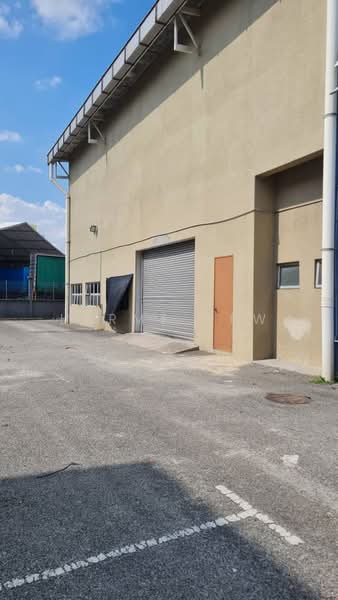 Semi-D Factory for Sale in Bukit Angkat (Kajang) - Herme Hew - Exterior - PropertyGuru.com.my