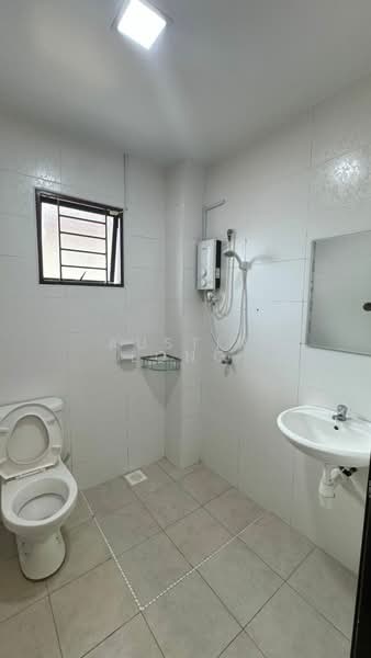 Bukit Sungai Long 1 untuk Untuk Dijual - RM 1,790,000, Mac 2026 - Bathroom - PropertyGuru.com.my
