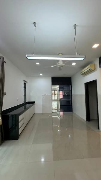 Bukit Sungai Long 1 untuk Untuk Dijual - RM 1,790,000, Mac 2026 - Kitchen - PropertyGuru.com.my