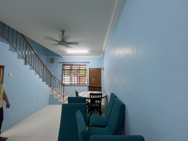 2-storey Terraced House for Sale in Bandar Putra (Kulai) - Danny See - Living Room - PropertyGuru.com.my