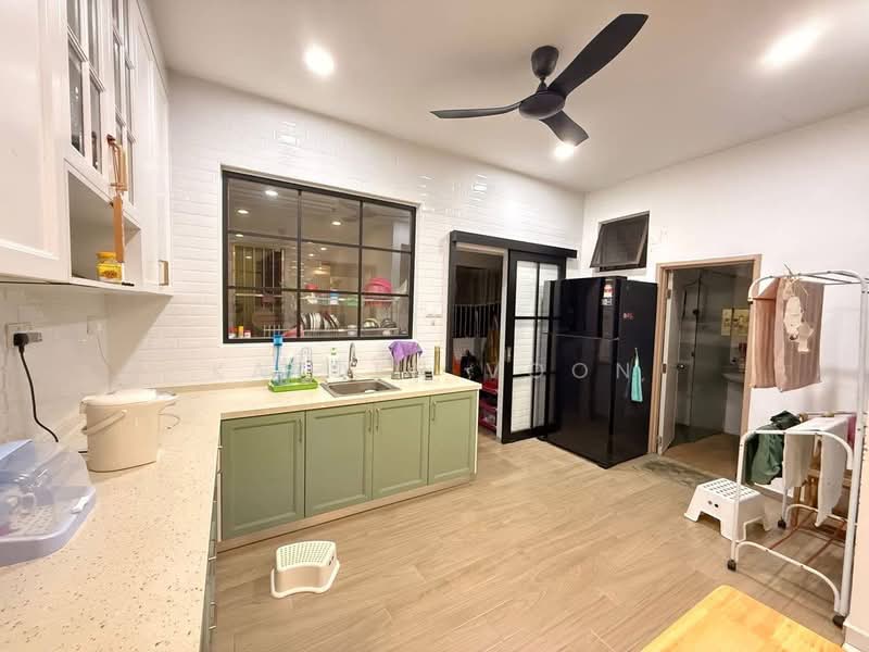 2-storey Terraced House for Rent in Ulu Tiram (Johor) - Kayden Voon - Kitchen - PropertyGuru.com.my