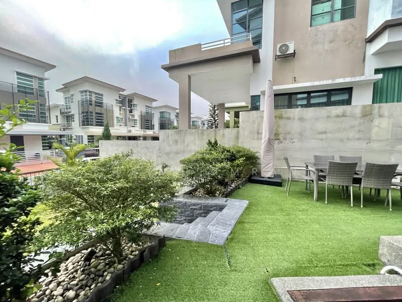 Semi-Detached House for Sale in Bukit Jelutong (Shah Alam) - Sheikh Imran - Exterior - PropertyGuru.com.my