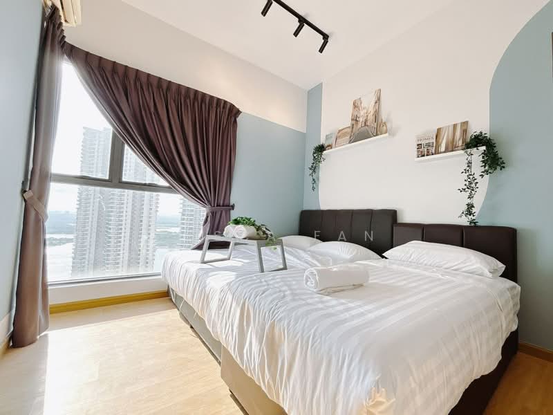 Lovell @ Country Garden Danga Bay untuk Untuk Dijual - RM 1,150,000, Feb 2026 - Bedroom - PropertyGuru.com.my
