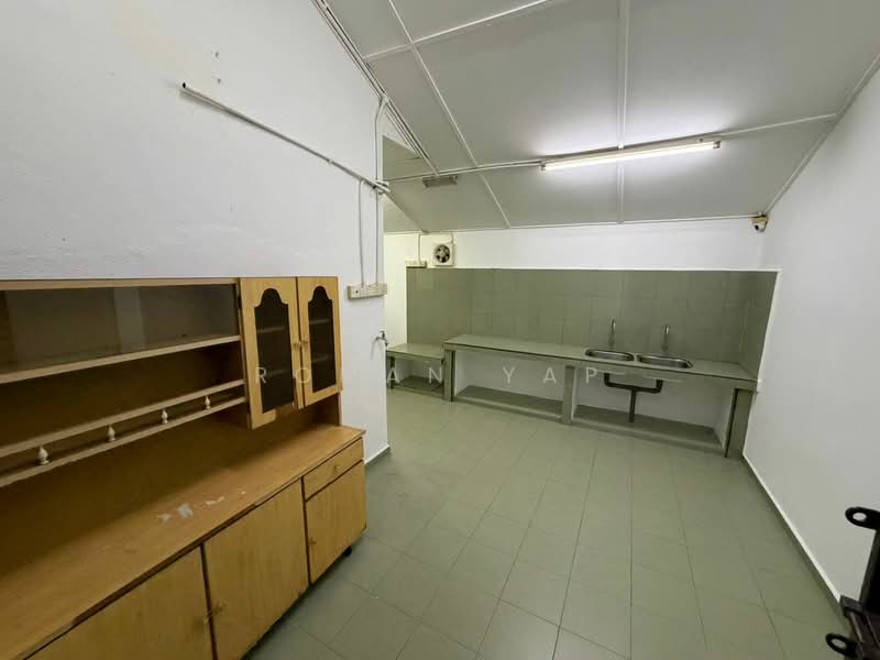 1-storey Terraced House for Sale in Bukit Beruntung (Selangor) - Roman Yap - Kitchen - PropertyGuru.com.my