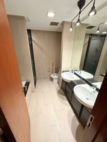 Condominium for Rent at The Capsquare Residences - Ernest Ong - Bathroom - PropertyGuru.com.my