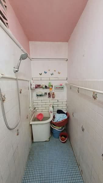 2-storey Terraced House for Sale in Desa Pakatan (Ipoh) - Amie Chong - Bathroom - PropertyGuru.com.my