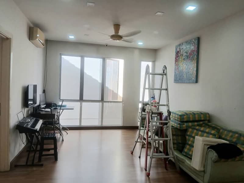 Kemuning Residence untuk Untuk Dijual - RM 1,420,000, Mac 2026 - Living Room - PropertyGuru.com.my