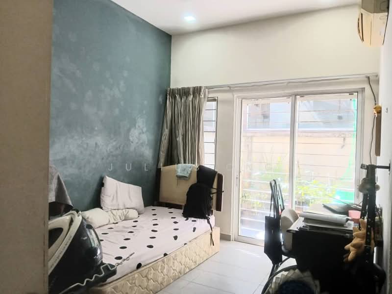 Kemuning Residence untuk Untuk Dijual - RM 1,420,000, Mac 2026 - Bedroom - PropertyGuru.com.my