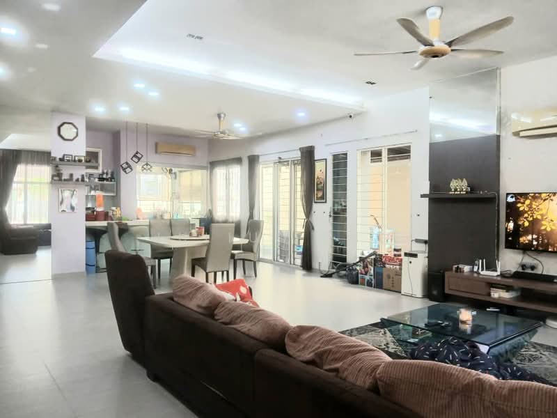 Kemuning Residence untuk Untuk Dijual - RM 1,420,000, Mac 2026 - Living Room - PropertyGuru.com.my