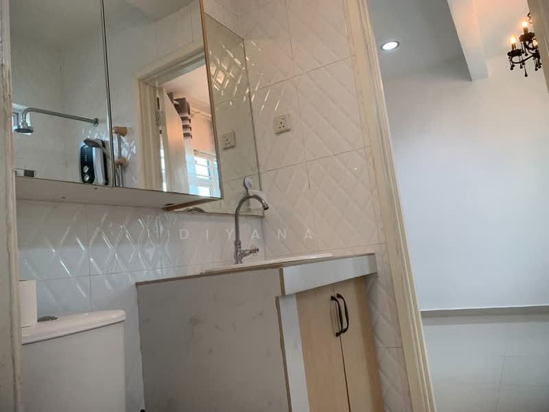 Damansara Utama untuk Untuk Disewa - RM 3,200 /bulan, Feb 2026 - Bathroom - PropertyGuru.com.my