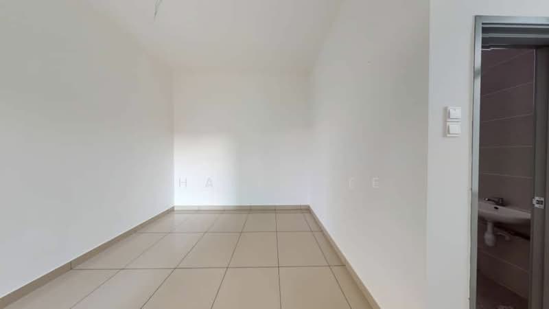 Cluster House for Sale in Kluang (Johor) - Shanel Tee - Interior - PropertyGuru.com.my