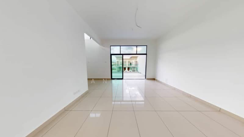 Cluster House for Sale in Kluang (Johor) - Shanel Tee - Living Room - PropertyGuru.com.my