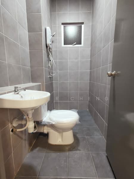 Apartment for Rent at Idaman Abadi - Amber Cheng - Bathroom - PropertyGuru.com.my