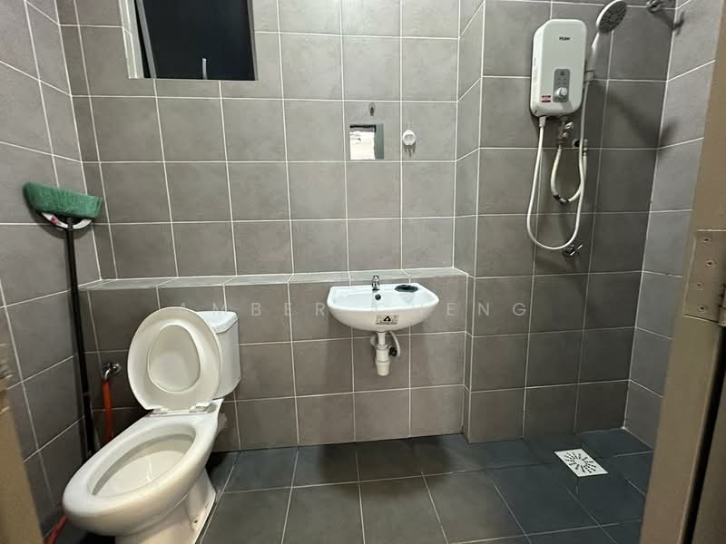 Pangsapuri untuk Disewa di Idaman Abadi - Amber Cheng - Bathroom - PropertyGuru.com.my