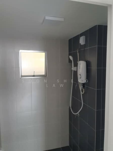 Apartment for Sale at D'Cerrum Apartment - Soon Sheng Law - Bathroom - PropertyGuru.com.my