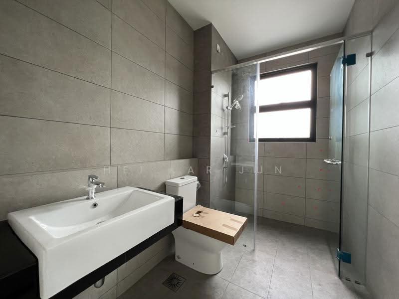 Rumah Teres untuk Dijual di Jade Hills (Kajang) - Hei Kar Jun - Bathroom - PropertyGuru.com.my