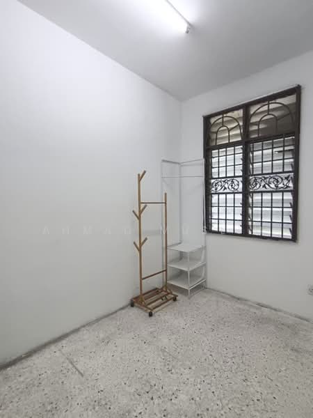 Apartment for Sale at Rosana Villa Apartment - Ahmad Muslim - PropertyGuru.com.my