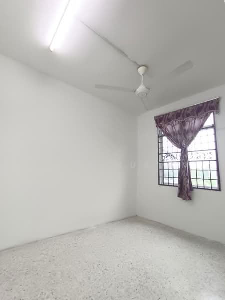 Apartment for Sale at Rosana Villa Apartment - Ahmad Muslim - PropertyGuru.com.my