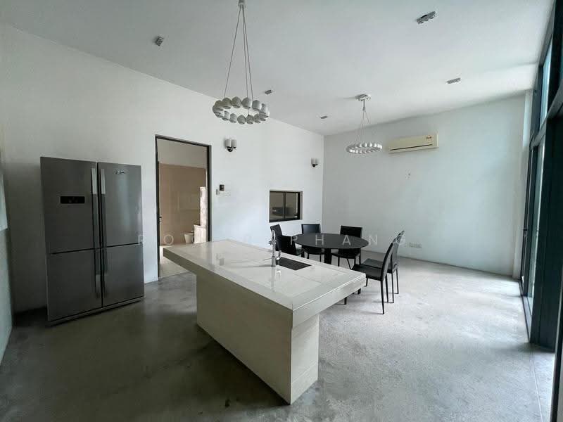 Zero-Lot Bungalow for Sale in Subang Jaya (Selangor) - Roger Phang - Kitchen - PropertyGuru.com.my
