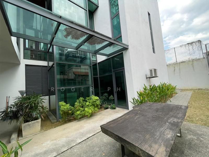 Zero-Lot Bungalow for Sale in Subang Jaya (Selangor) - Roger Phang - Exterior - PropertyGuru.com.my