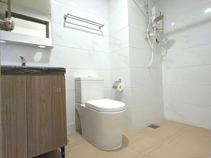 Country Garden Central Park untuk Untuk Dijual - RM 248,000, Apr 2026 - Bathroom - PropertyGuru.com.my