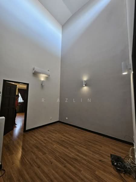 2-storey Terraced House for Sale in Denai Alam (Shah Alam) - R Azlin - Interior - PropertyGuru.com.my