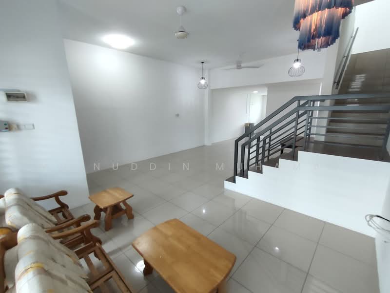 2-storey Terraced House for Rent in Teluk Intan (Perak) - Muinuddin Muhamad - Living Room - PropertyGuru.com.my