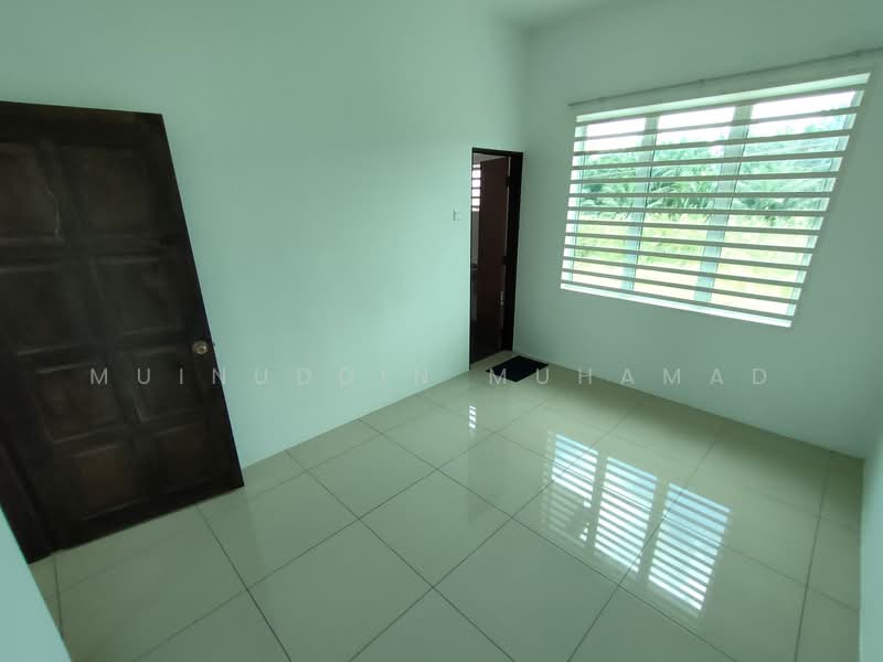 2-storey Terraced House for Rent in Teluk Intan (Perak) - Muinuddin Muhamad - Interior - PropertyGuru.com.my