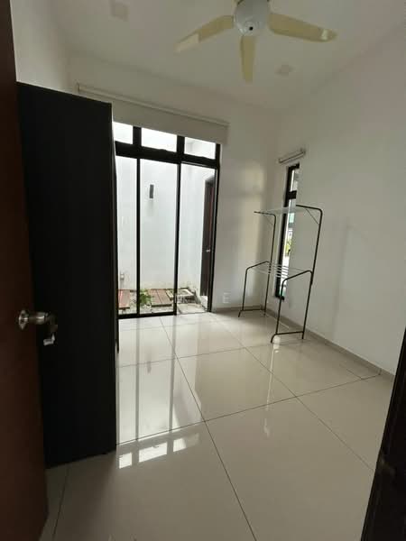 Senibong Cove - The WaterEdge Residences untuk Untuk Disewa - RM 8,000 /bulan, Mac 2026 - PropertyGuru.com.my