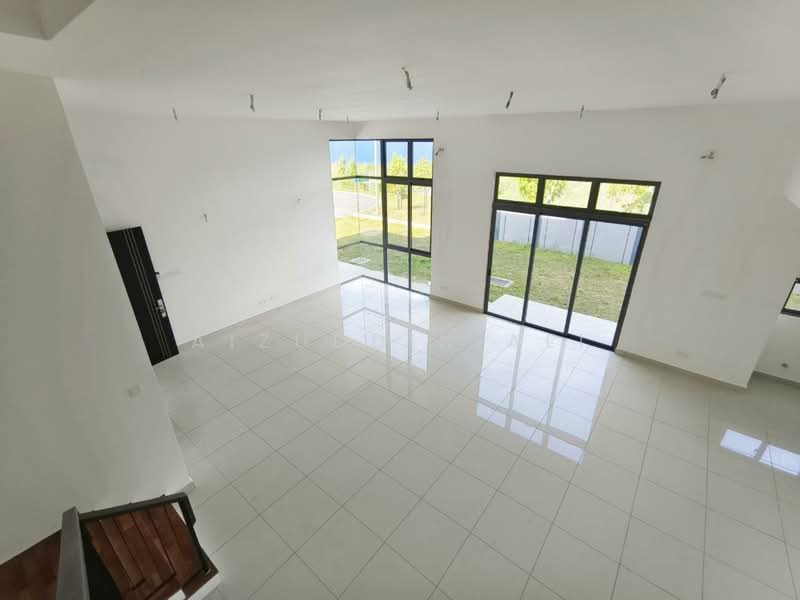 Semi-Detached House for Sale in Shah Alam (Selangor) - Aizuddin Ali - Living Room - PropertyGuru.com.my