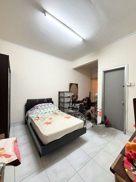 Terraced House for Sale in Johor Bahru (Johor) - Jace Loh - Bedroom - PropertyGuru.com.my
