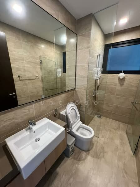 Condominium for Rent at Setia Sky Seputeh - Hugo Gooi - Bathroom - PropertyGuru.com.my