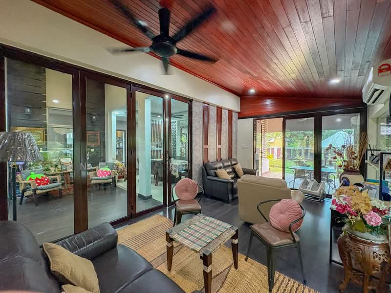 Bandar Baru Enstek untuk Untuk Dijual - RM 1,800,000, Feb 2026 - Living Room - PropertyGuru.com.my