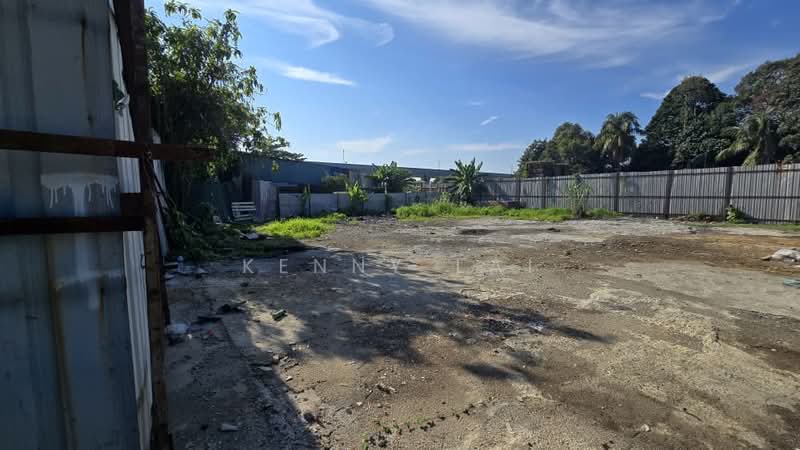 Batu 11 untuk Untuk Disewa - RM 5,500 /bulan, Feb 2026 - Exterior - PropertyGuru.com.my