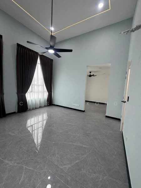 Semi-Detached House for Rent in Setia Tropika (Johor Bahru) - Crystal Kong - Living Room - PropertyGuru.com.my