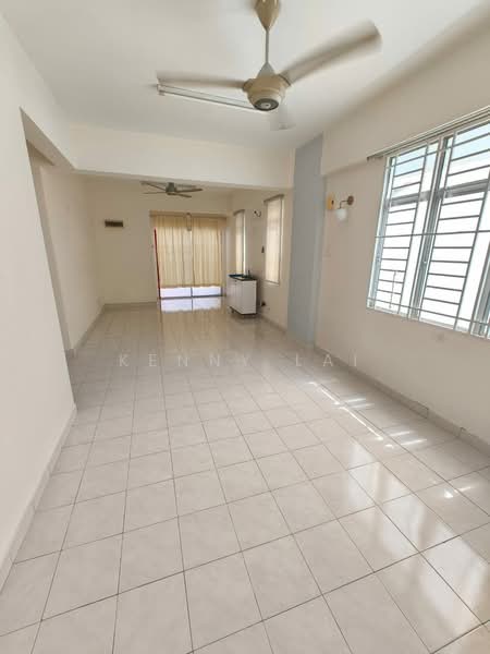 Townhouse for Rent in Batu 9 (Cheras) - Kenny Lai - Living Room - PropertyGuru.com.my