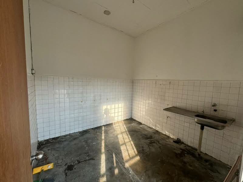 Shop / Office for Sale in Johor Bahru (Johor) - Max Loh - Interior - PropertyGuru.com.my