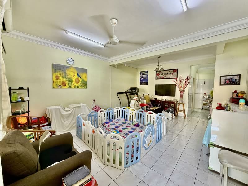 Terraced House for Sale in Kota Kemuning (Shah Alam) - Aizuddin Ali - Living Room - PropertyGuru.com.my
